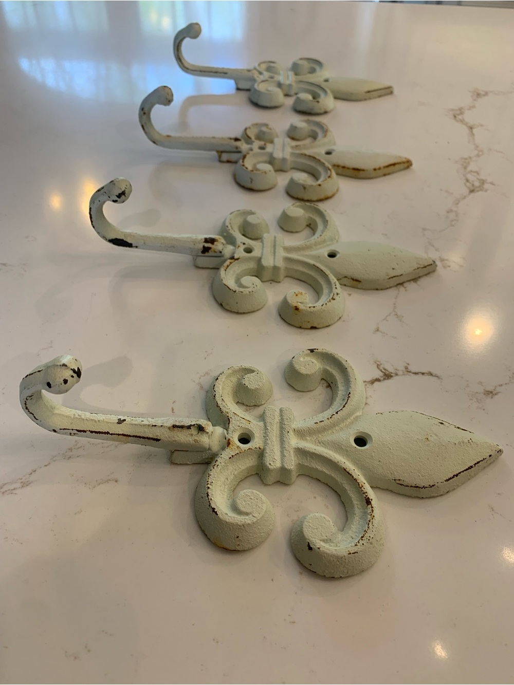 Fleur De Lis Wall Hooks Set Of (4) Distressed Painted White Cast Iron 7”.
